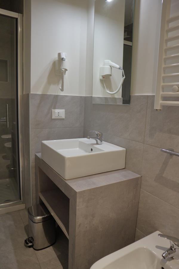 Dimora Dell'Arte - Foresteria Lombarda Smart Rent Sesto San Giovanni Ngoại thất bức ảnh
