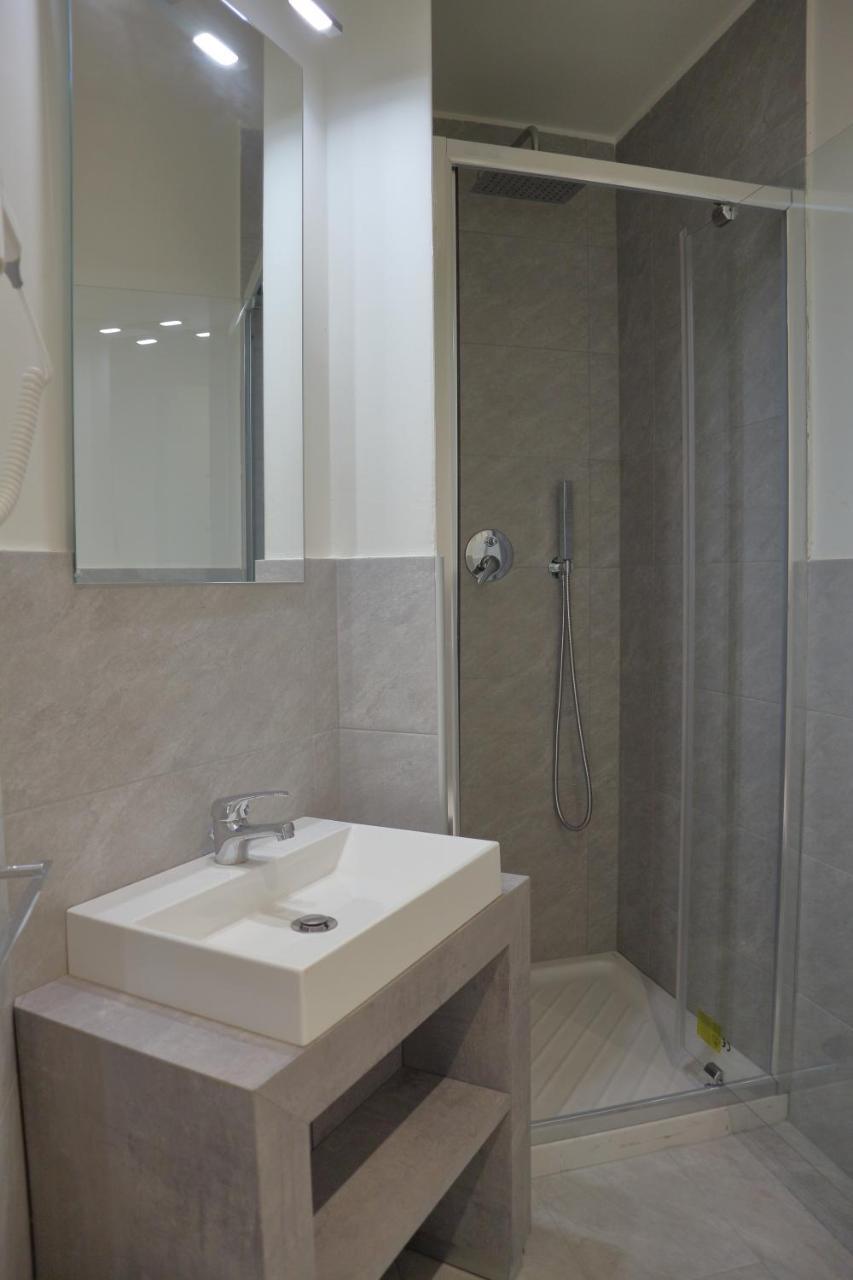 Dimora Dell'Arte - Foresteria Lombarda Smart Rent Sesto San Giovanni Ngoại thất bức ảnh